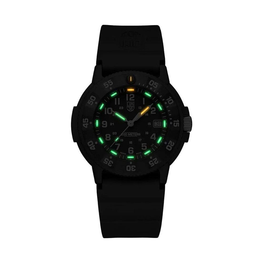 Black Rubber Watch